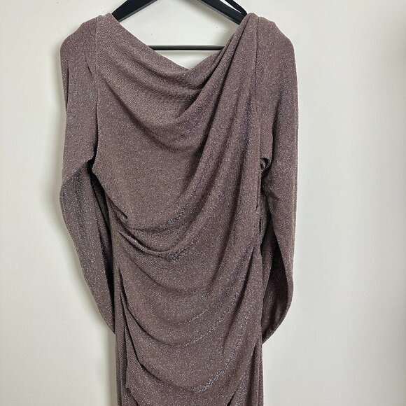 BETSY ADAM Jenna Long Metallic Draped Cowl Back Gown in Taupe/Silver Size US 10 - Picture 5 of 13